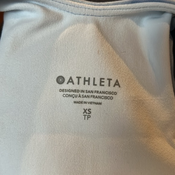 Athleta NWT Conscious Crop Printed A-C Bra Size XS in  Blue/Green Tie Dye - Picture 11 of 12